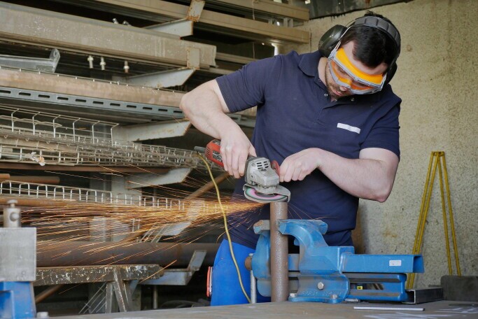 Schlosser / Industriemechaniker (m/w/d), 1. Bild